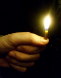 + Stradanija + 
Светлост у сусрет Васкрсења 
2010-04-02 20:09:02