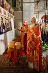 kruvasya 
освящение артоса 
2010-04-04 19:07:05