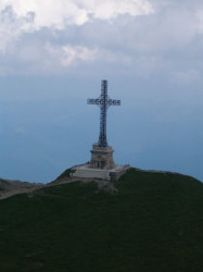 marlenromania 
Crucea de pe Caraiman 
2010-04-10 00:42:30