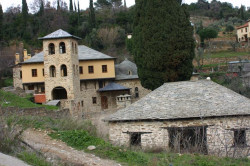 Agiorita 
скит Свети Пантелејмон на Светој Гори 
2010-04-26 17:46:07