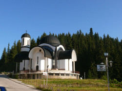 lpower 
Храм "Успение на Пресвета Богородица" -Пампорово 
2010-04-26 22:03:02