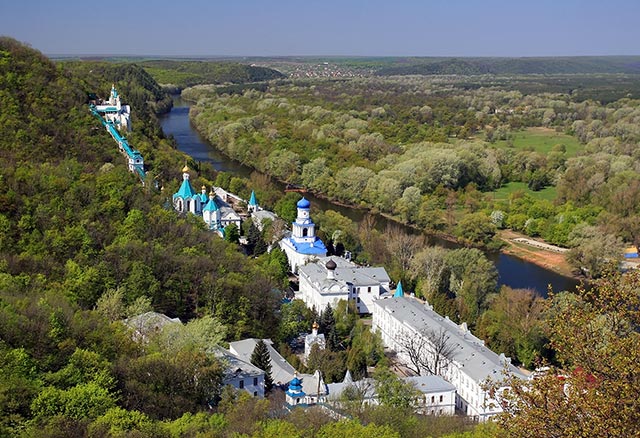 Свято-Успенская Святогорская Лавра