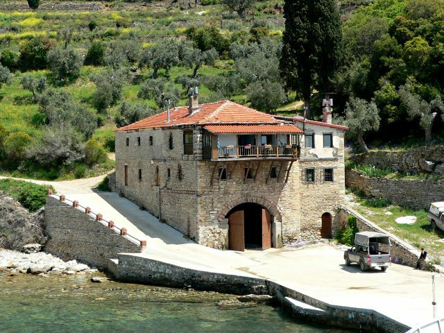 арсаната на манастира "Констамонит"