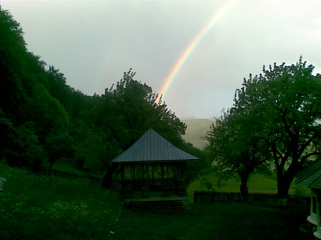 Curcubeu la schit