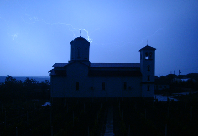 Sfanta Manastire "Sf.M.Mc. Iacov Persul" Sireti