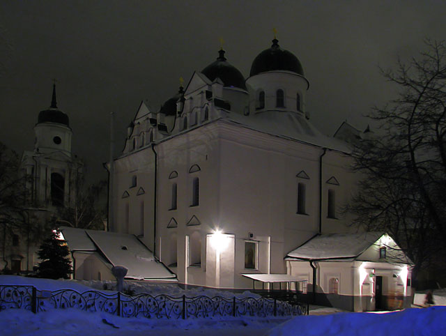 Флоровский монастырь