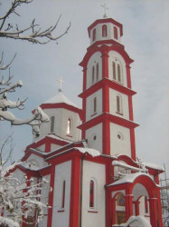 LazanjO 
Храм Свете Петке у Новој Пазови за време зиме 
2010-05-02 03:01:52