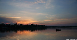 AlexG 
Ой, то не вечер... 
2010-05-02 21:21:53