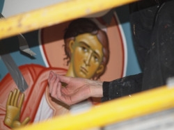 angus 
The Hand that Writes Holy Icons 
2010-05-09 16:30:43