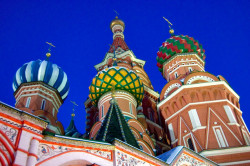 Sienicka 
Купола Василия Блаженного 
2010-05-22 12:37:06