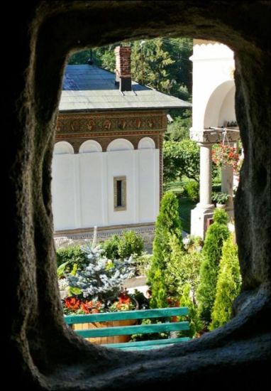 Mănăstirea Turnu, Vâlcea