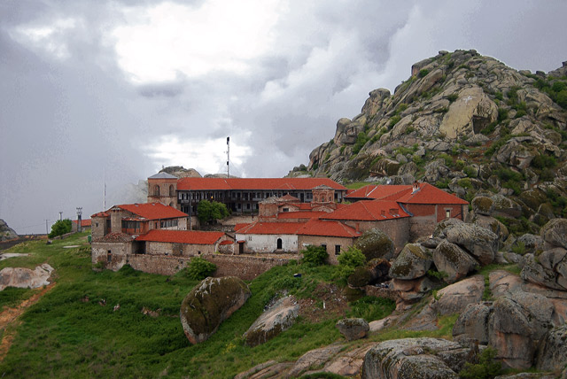 Manastir Sv.Bogorodica-Treskavec-Mariovo