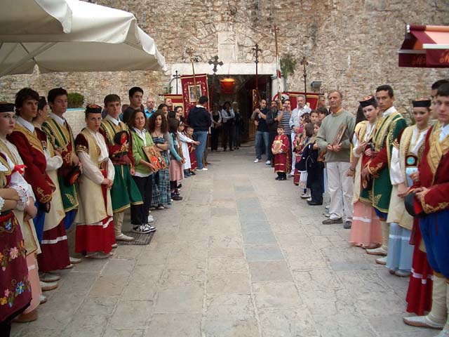 Литија на Тројичиндан