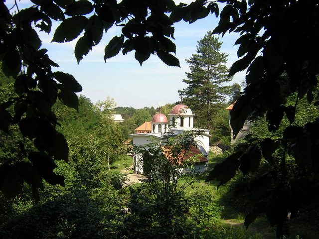 Manastir RADOVAŠNICA, pod Cerom