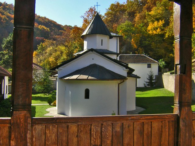 Манастир ВОЉАВЧА, код Страгара