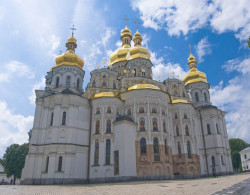 Pronto 
Успенский собор Киево-Печерской Лавры 
2010-06-03 20:38:32