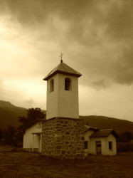 sepia 
храм "Св. Стефан" - с.Тъжа  
2010-06-16 06:08:17