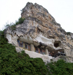 AGG 
Basarbovo Rock Monastery 
2010-06-19 17:13:31