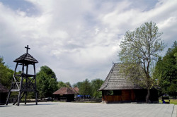 Дејан 
Црква у Тршићу 
2010-06-22 21:06:22