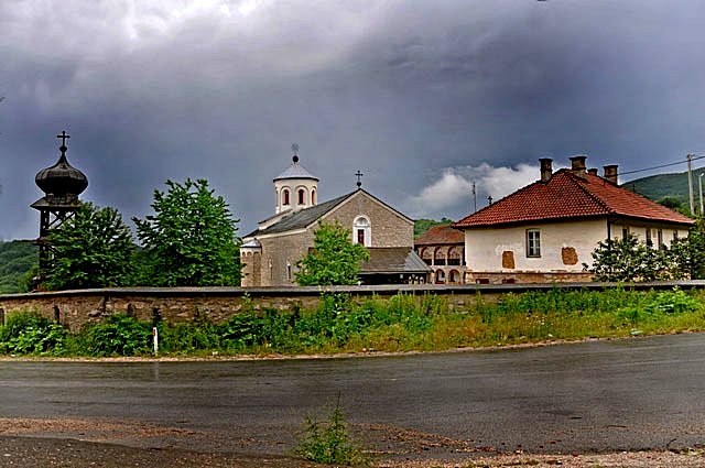 манастир  Папраћа
