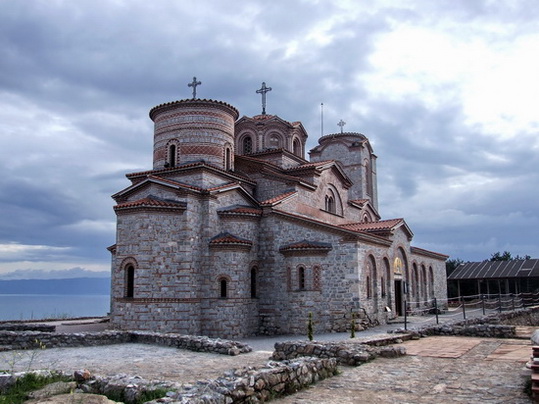 Плаошник - Црква Светог Пантелејмона