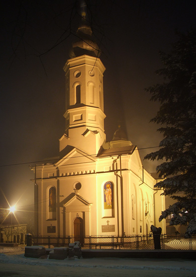 Црква св. Апостола Петра и Павла, Лешница