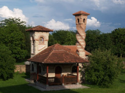 Ljuba Rus 
Бунар манастир Ковиљ 
2010-07-06 15:32:22
