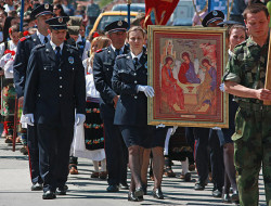 felix 
Литија на Духовски понедељак у Ваљеву-The Slava Of The Valjevo City 
2010-07-29 17:20:54