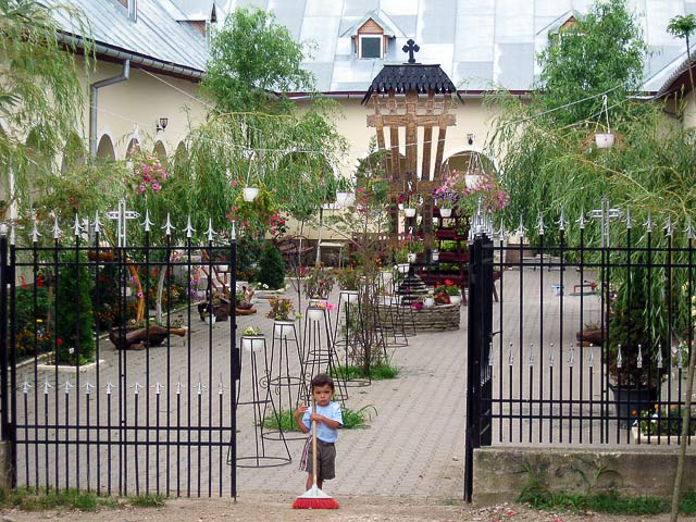 Dumbrava monastery