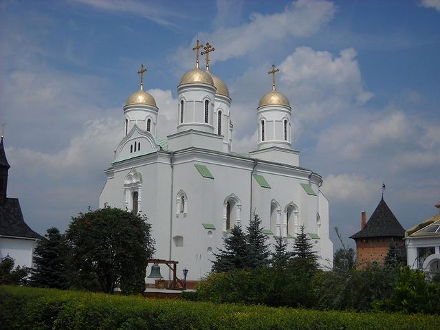 Sobór Zaśnięcia Matki Bożej w stauropigialnym monasterze w Zimnem