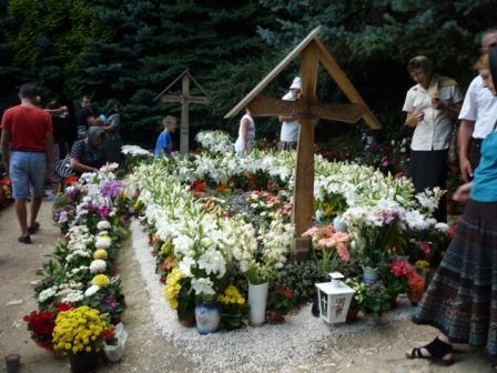 Mormantul Parintelui Arsenie - M-rea Prislop