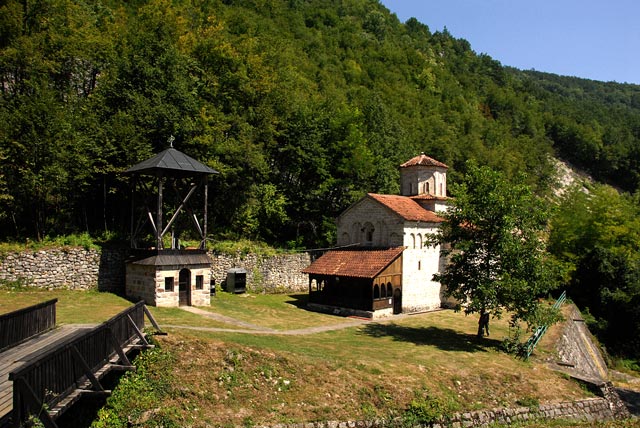 Манастир Св. Архангела, Клисура