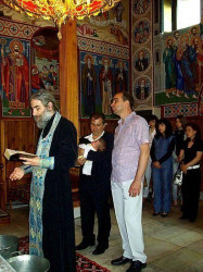 plamka_r 
кръщене в манастира "Св. Богородица", село Кабиле 
2010-08-01 17:01:41
