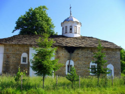 Damianka 
Little Church in the village Batoshevo 
2010-08-11 07:43:07