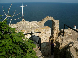 Diyana 
Храм "Св. Николай" 
2010-08-13 09:25:59