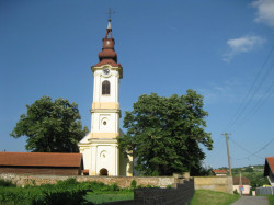 dule 
Сеоска црква у Врднику (Фрушка гора) 
2010-08-13 11:04:54