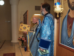 angus 
Reading the Gospel at Orthos/Baptism of Mattias 
2010-08-14 03:49:18