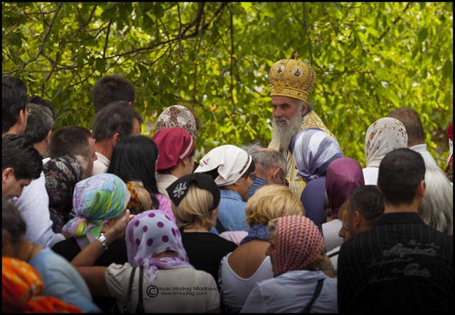 Патријарх  са верним народом
