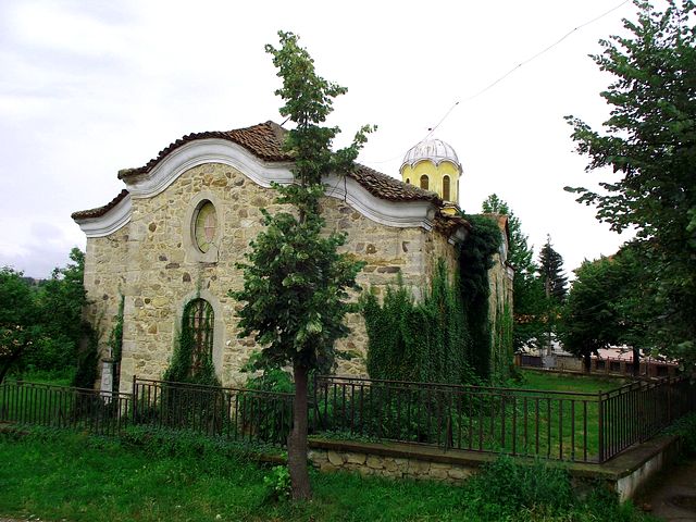 църквата в село Горно Черковище, Казанлъшко