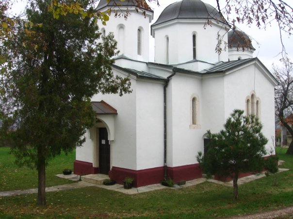 Храм Свете Тројице  у Баћевцу