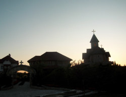 gorankul 
Вече у Станишићу, поглед на Цркву 
2010-09-16 06:11:36