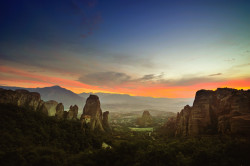 bogdan.panait 
Meteora, Greece. 1 
124 
2010-09-20 05:28:45