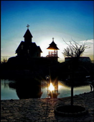 Tixy 
Манастир Св. Никола, Бијељина, Република Српска 
2010-09-24 12:03:10