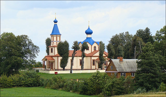 Cerkiew parafialna św. Apostoła Jakuba (syna Alfeusza ) w Łosince , gm.Narew