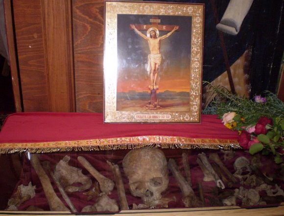 MEDNA - MOŠTI NOVOPROJAVLJENIH , MEDLJANSKIH MUČENIKA