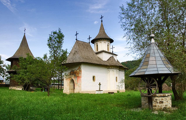 Pătrăuţi Monastery, 