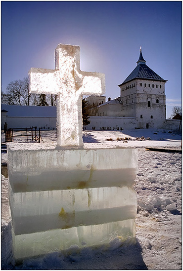 крест