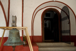 Novakovic 
КРСТ И ЗВОНА НАД СРБИЈОМ --- Cross and the bells tone up of Serbia, 2 
2010-10-01 09:57:09