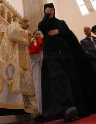 sapuric 
ПРИЧЕШЋЕ - HOLU COMMUNION 
2010-10-10 12:53:34