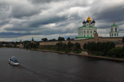 ivanov 
Псковский кром 
2010-10-12 21:52:00